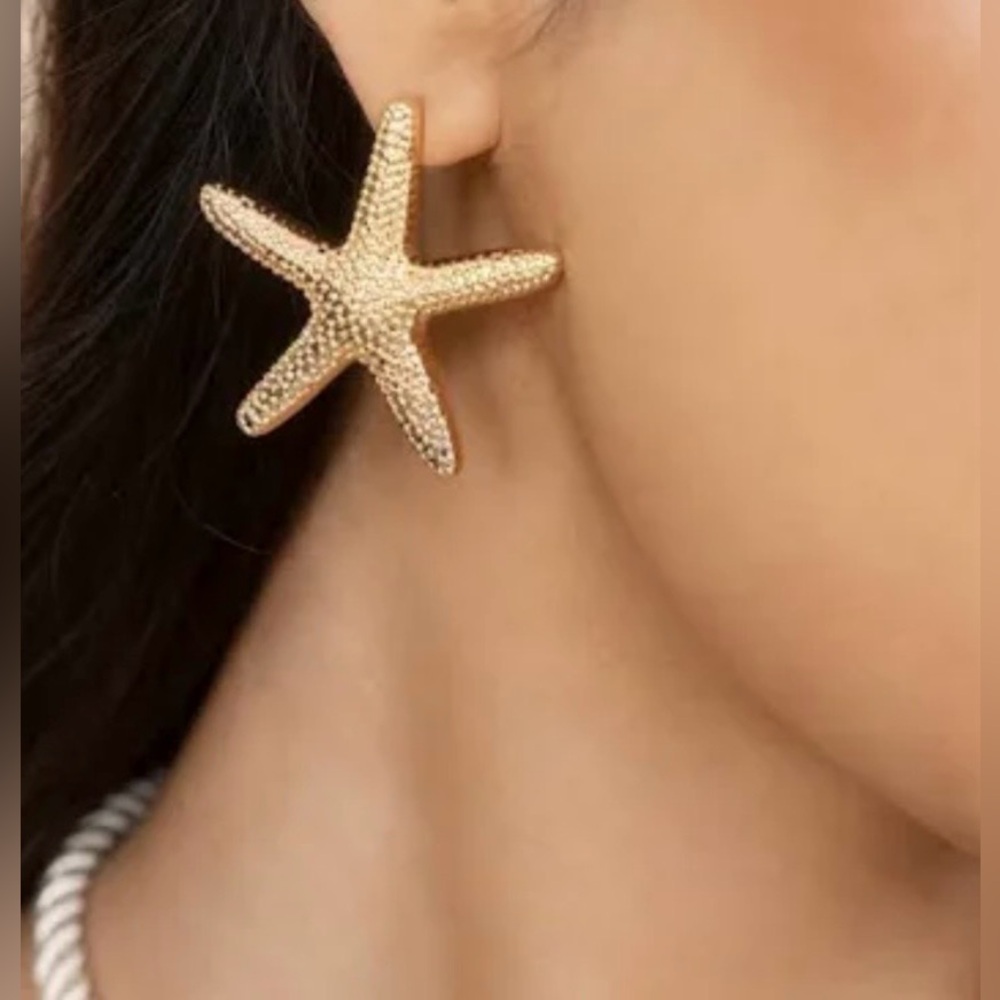 ettika Gold Starfish Stud Earrings for Kids